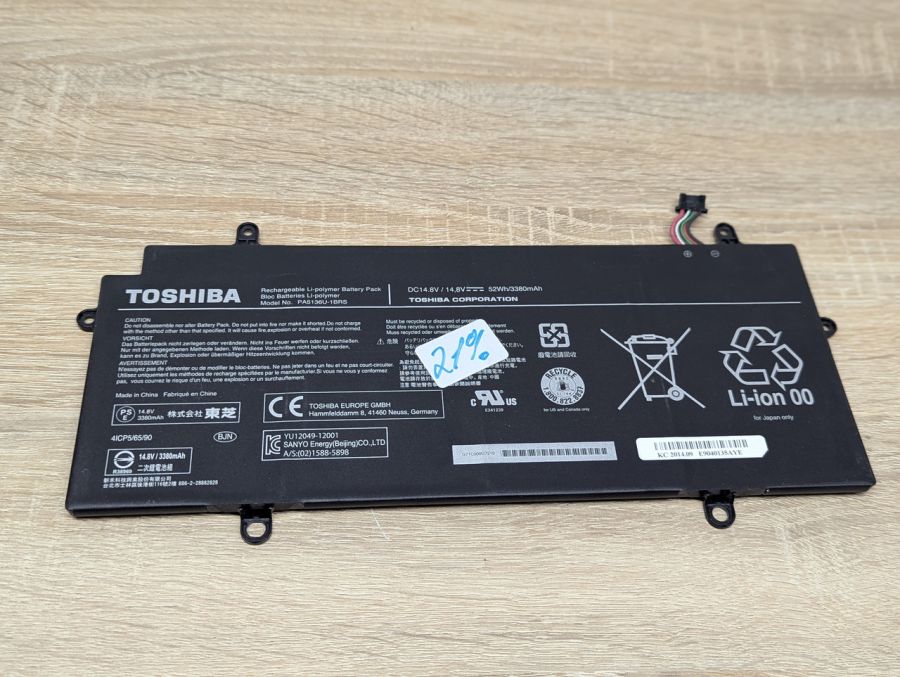 Б/В Оригінальна акумуляторна батарея Toshiba PA5136U-1BRS