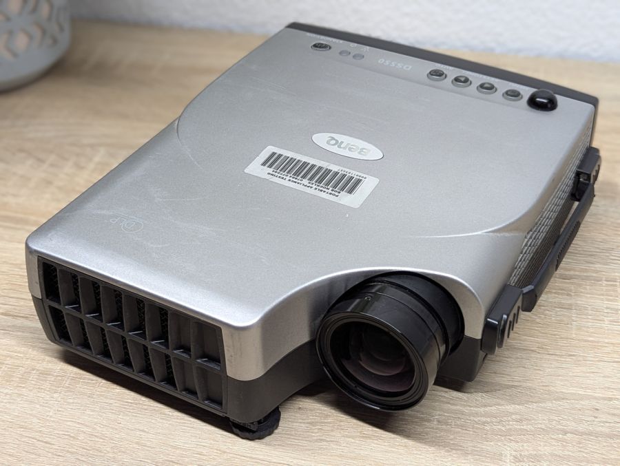 Б/В Проєктор Б/К BENQ DS550