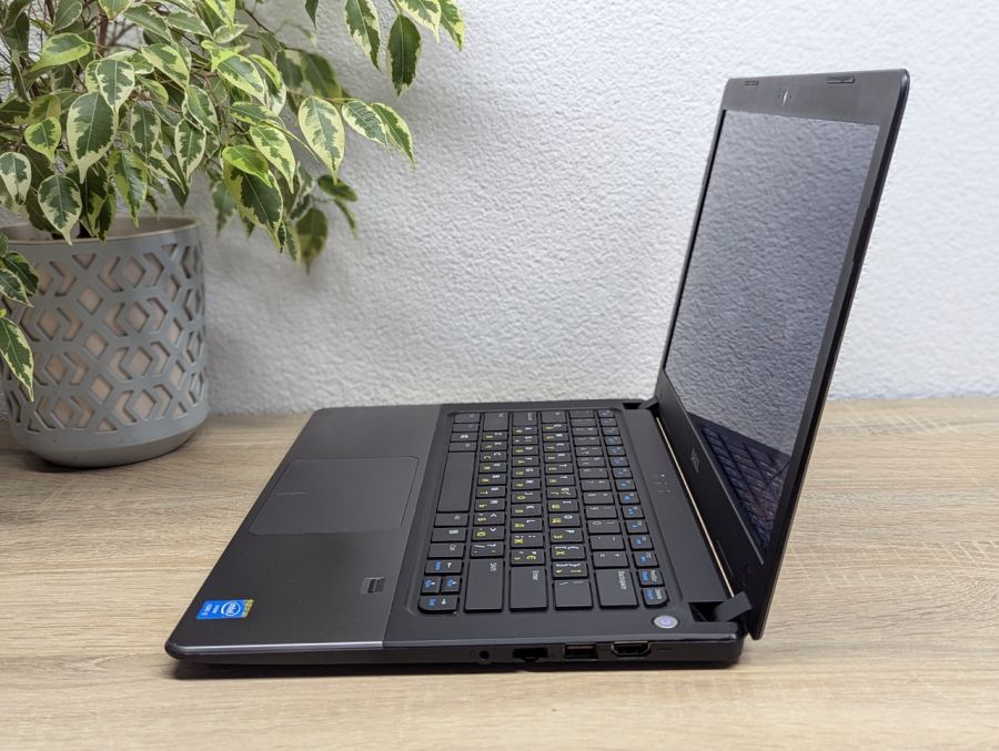 Ноутбук Б/В Dell Vostro 5470, Intel Core i3-4010U, DDR3 8 GB, SSD 128GB, 14" HD