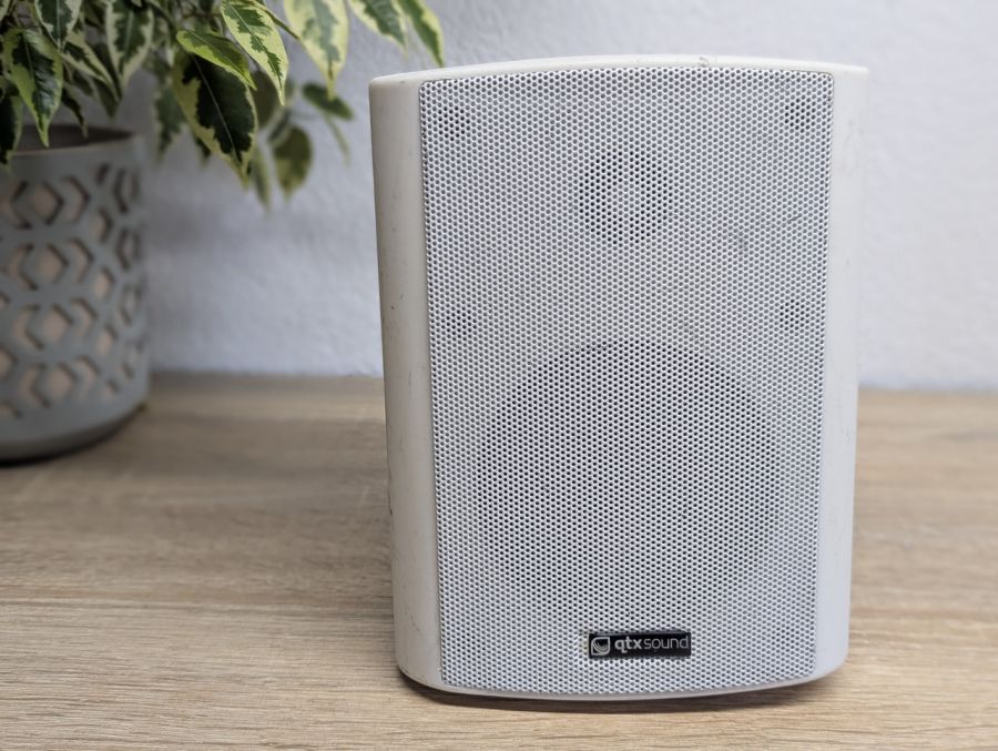 Б/В Настінна акустика Qtx Sound 100.901