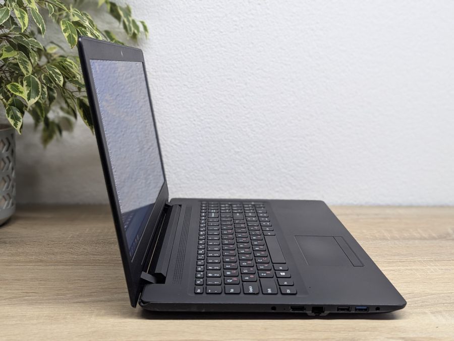 Ноутбук Б/В Lenovo IdeaPad 110, Intel Celeron N3060, DDR3 4GB, SSD 128GB, 15.6" HD