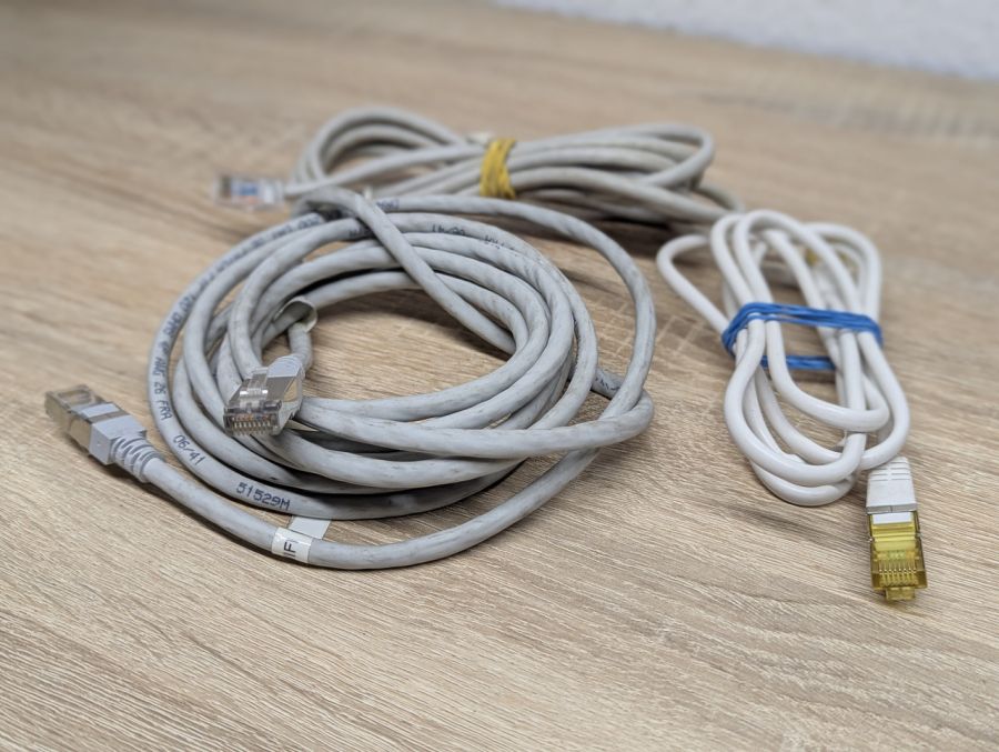 Б/В Ethernet-кабель 8Pin