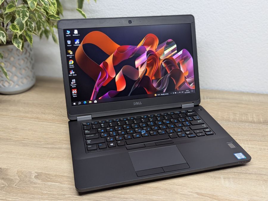 Уцінка! Ноутбук Б/В Dell Latitude E5470, Intel Core i7-6820HQ, DDR4 8 GB, SSD 128GB, 14" Full HD