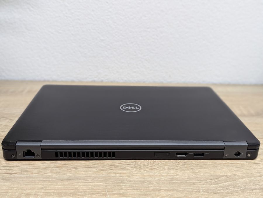 Уцінка! Ноутбук Б/В Dell Latitude 5480, Intel Core i5-6300U, DDR4 8 GB, SSD 256GB, 14" Full HD