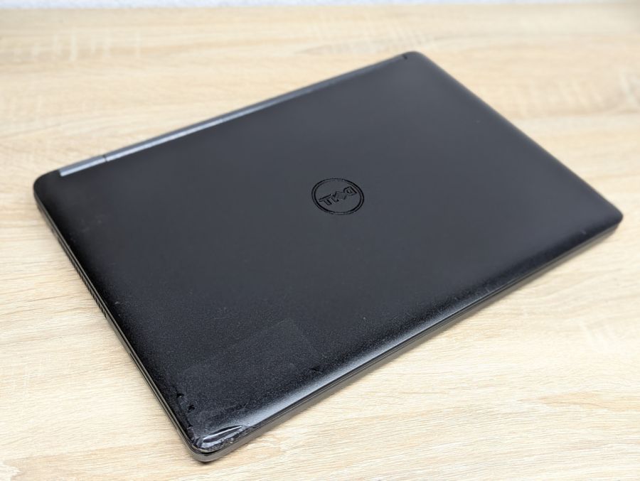 Уцінка! Ноутбук Б/В Dell Latitude E5450, Intel Core i5-5300U, DDR3 8 GB, SSD 256GB, 14" Full HD
