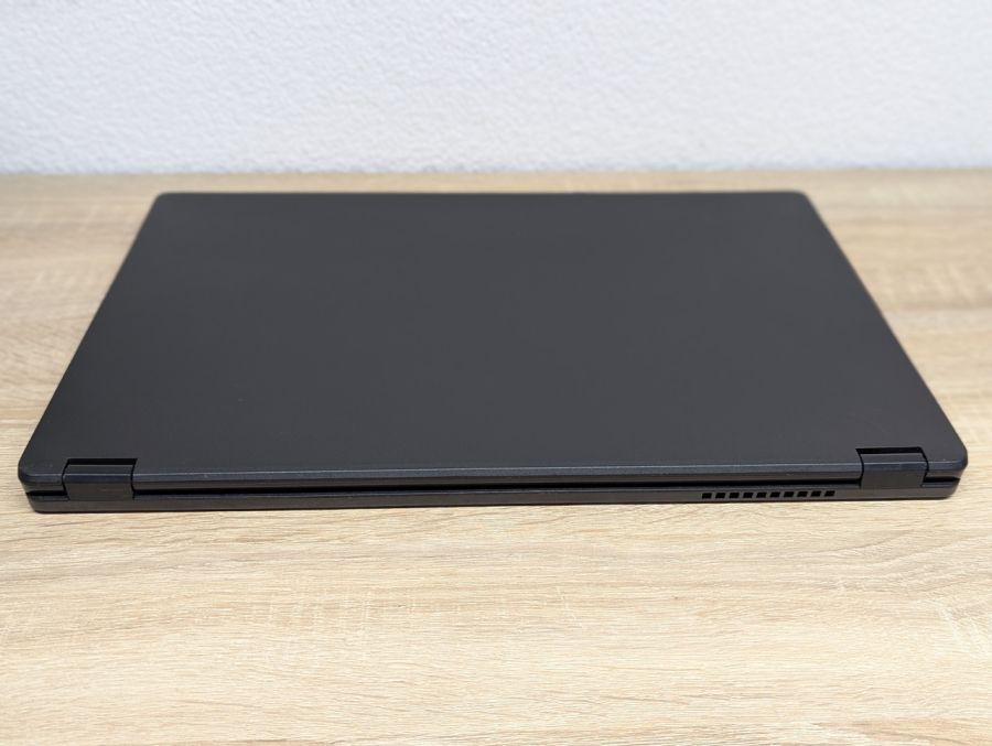 Ноутбук Б/В Fujitsu LifeBook U7510, Intel Core i5-10210U, DDR4 16 GB, SSD 128GB, 15" Full HD