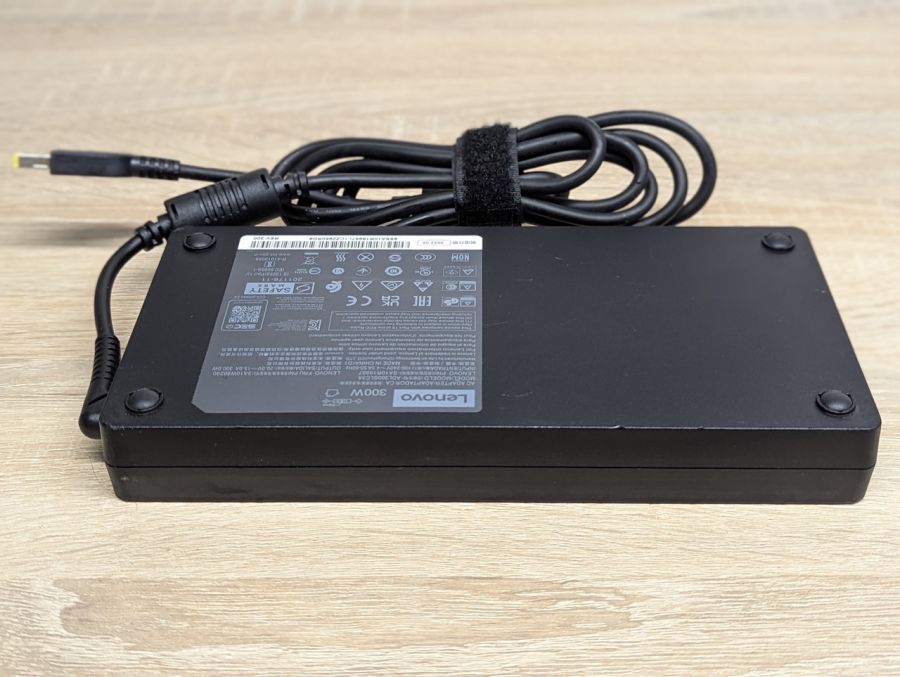 Б/В Lenovo USB+pin 20V, 300w