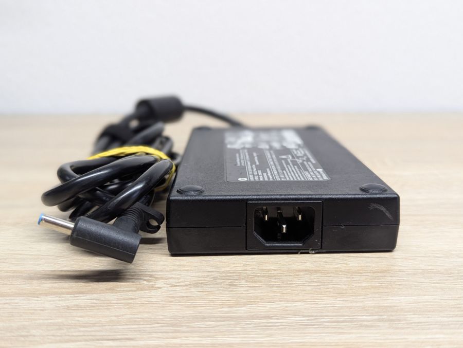 Б/В HP Blue+Pin 200w 4.5*3.0
