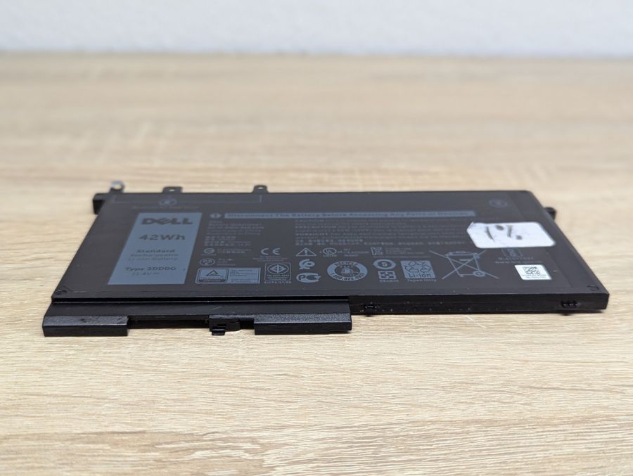 Б/В Оригінальна акумуляторна батарея Dell 3DDDG