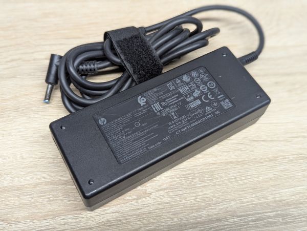 Б/В HP Blue+Pin *90w 4.5*3.0