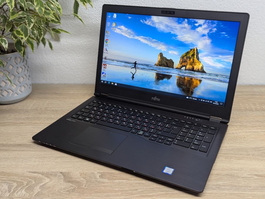 Уцінка! Ноутбук Б/В Fujitsu U759, Intel Core i5-8265U, DDR4 16 GB, SSD 256GB, 15.6" Full HD