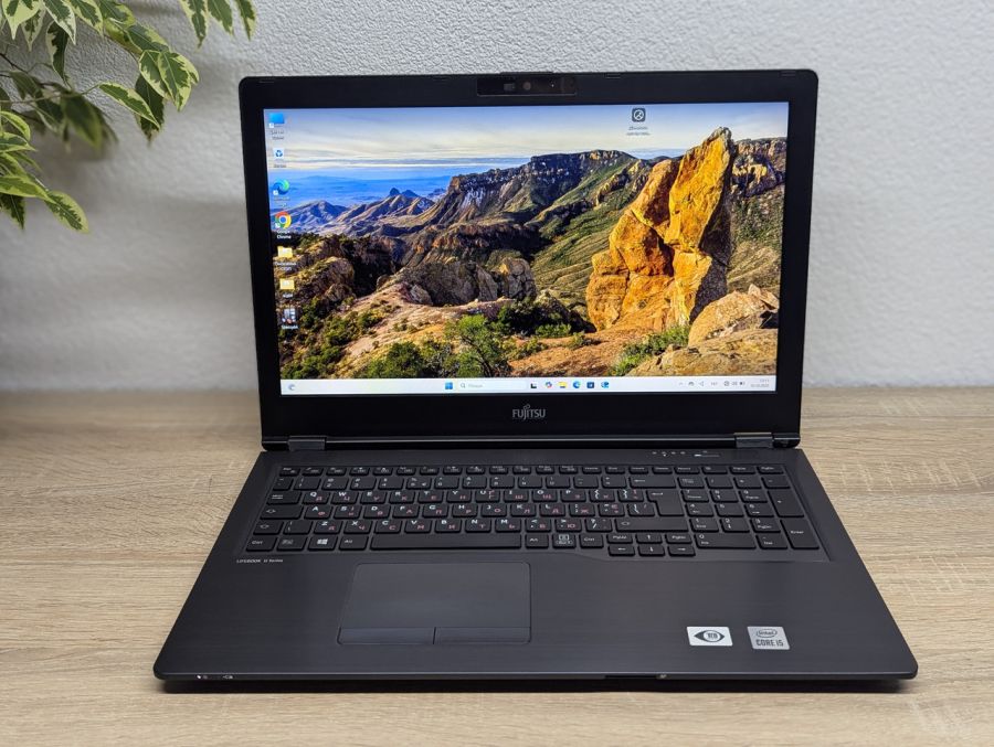 Уцінка! Ноутбук Б/В Fujitsu LifeBook U7510, Intel Core i5-10210U, DDR4 16 GB, SSD 256GB, 15" Full HD