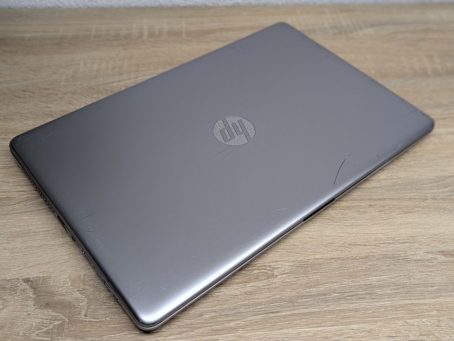 Уцінка! Ноутбук Б/В HP 250 G6, Intel Core i3-6006U, DDR4 8 GB, SSD 128GB, 15.6" Full HD