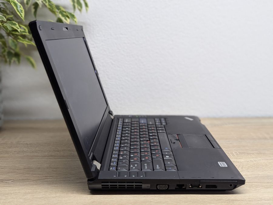 Уцінка! Ноутбук Б/В Lenovo L420, Intel Core i3-2350M, DDR3 8 GB, SSD 128GB, 14" HD