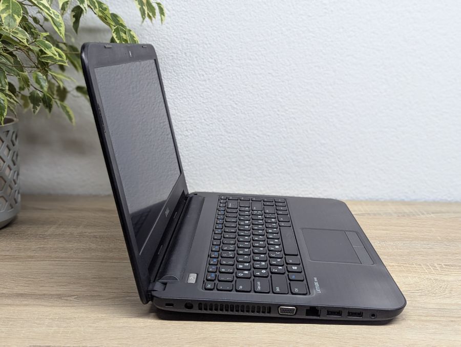 Уцінка! Ноутбук Б/В Dell Latitude 3440, Intel Core i5-4210U, DDR3 8 GB, SSD 128GB, 14" HD