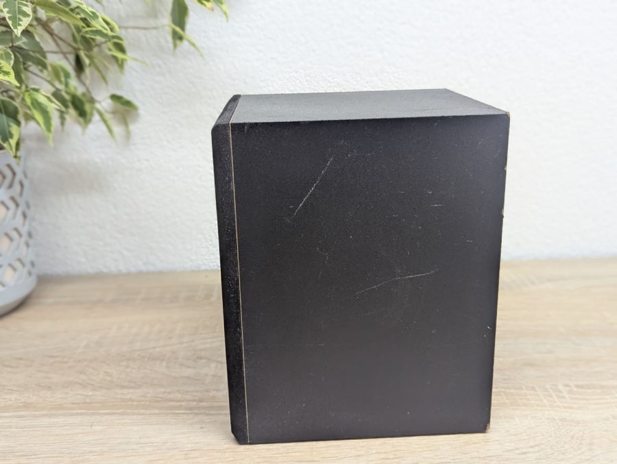 Б/В Сабвуфер Logitech R-20