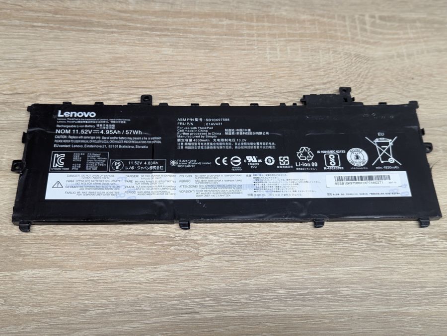 Б/В Оригінальна акумуляторна батарея Lenovo SB10K97588 (01AV431)