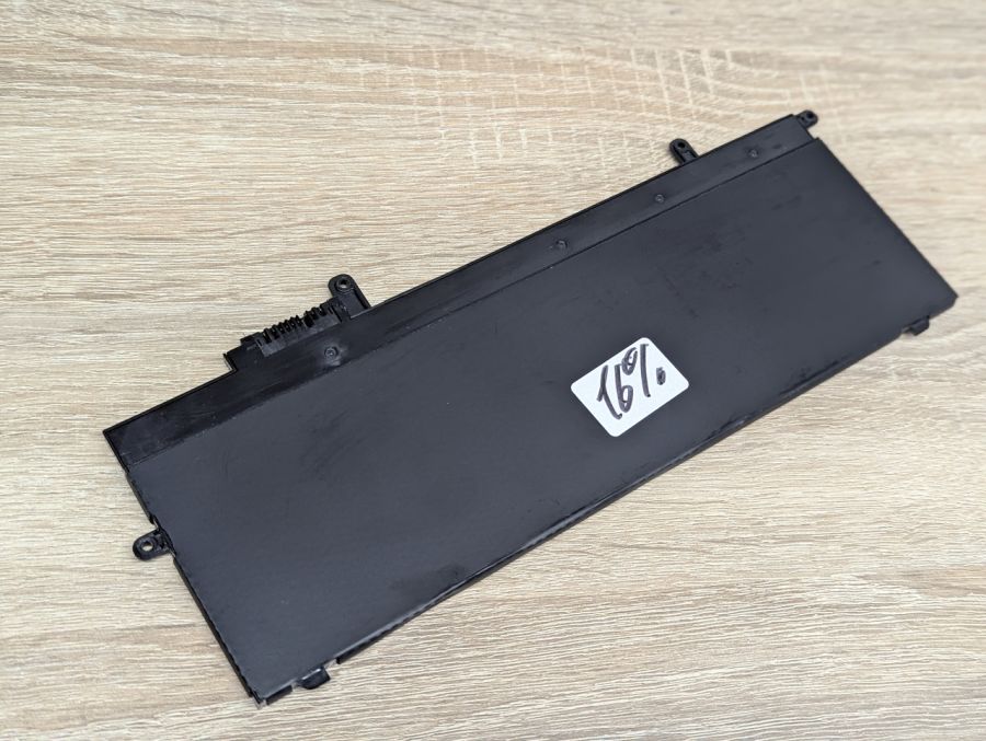 Б/В Оригінальна акумуляторна батарея Lenovo L17M6P71 (01AV471)