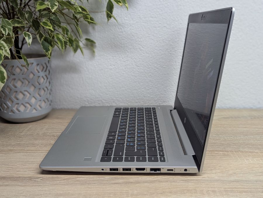 Ноутбук Б/В HP ProBook 445 G7, AMD Ryzen 3 4300U, DDR4 16 GB, SSD 256GB, AMD Radeon Vega, 14" Full HD