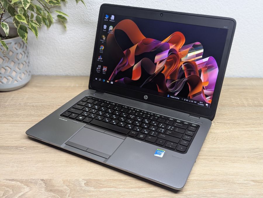 Уцінка! Ноутбук Б/В HP EliteBook 840 G1, Intel Core i7-4600U, DDR3 8 GB, SSD 128GB, 14" Full HD