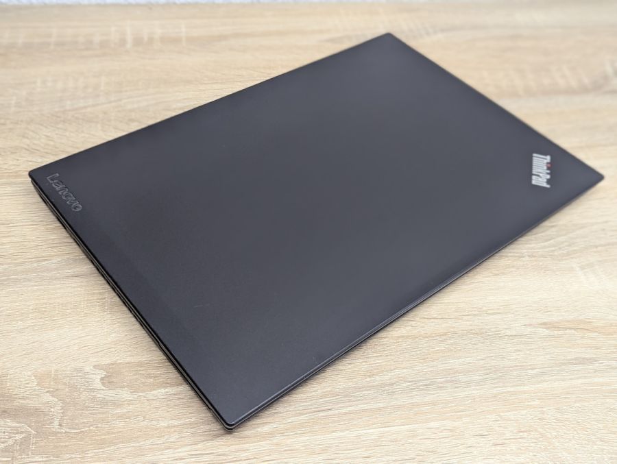 Ноутбук Б/В Lenovo ThinkPad T570, Intel Core i5-6300U, DDR4 16 GB, SSD 128GB, 15.6" Full HD