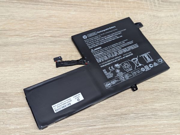 Б/В Оригінальна акумуляторна батарея HP AS03XL