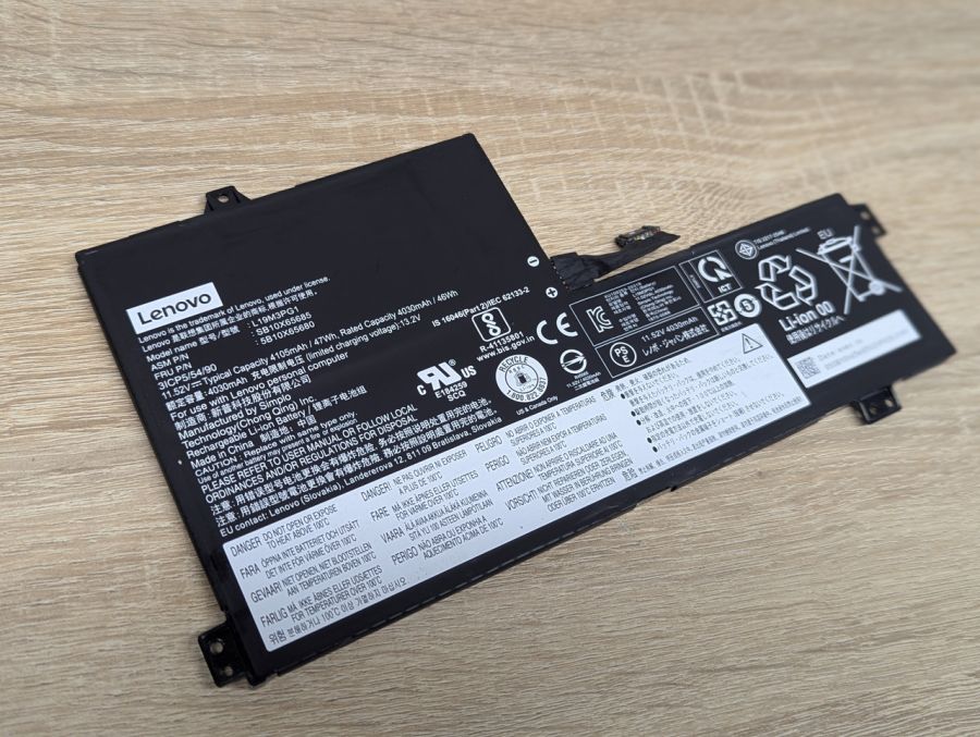 Б/В Оригінальна акумуляторна батарея Lenovo L19M3PG1