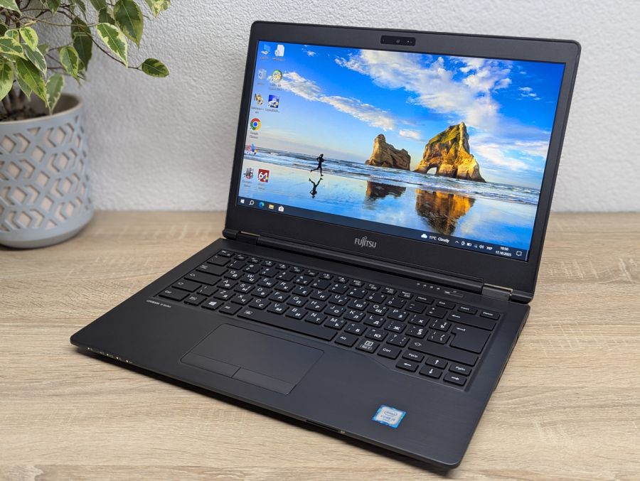 Ноутбук Б/В Fujitsu U747, Intel Core i5-6200U, DDR4 8 GB, SSD 128GB, 14" Full HD