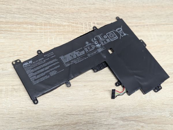 Б/В Оригінальна акумуляторна батарея Asus C21N1530