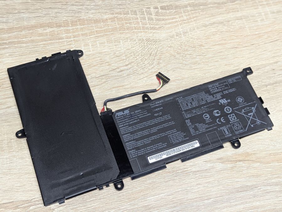 Б/В Оригінальна акумуляторна батарея Asus C21N1521