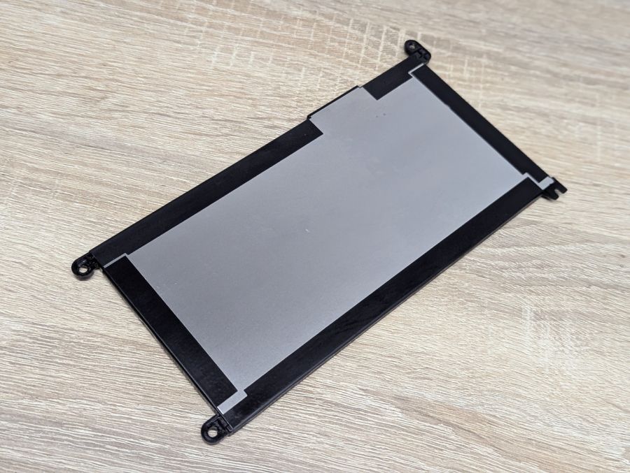 Б/В Оригінальна акумуляторна батарея Dell YRDD6 [ProductHub SKU YRDD6]