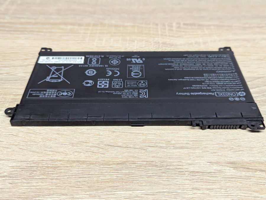 Б/В Оригінальна акумуляторна батарея HP BI03XL [ProductHub SKU BI03XL]