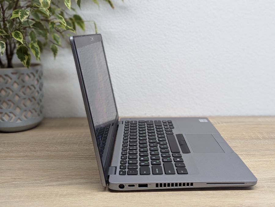 Уцінка! Ноутбук Б/В Dell Latitude 5410, Intel Core i5-10Gen, DDR4 16 GB, SSD 256GB, 14" Full HD