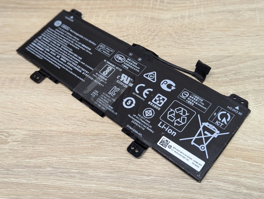 Б/В Оригінальна акумуляторна батарея HP GB02XL