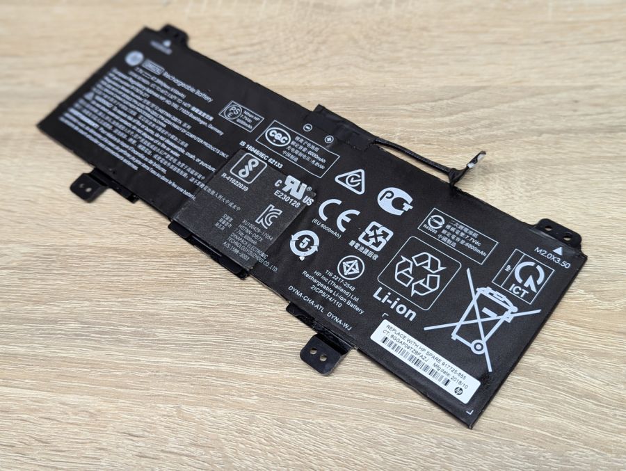 Б/В Оригінальна акумуляторна батарея HP GM02XL