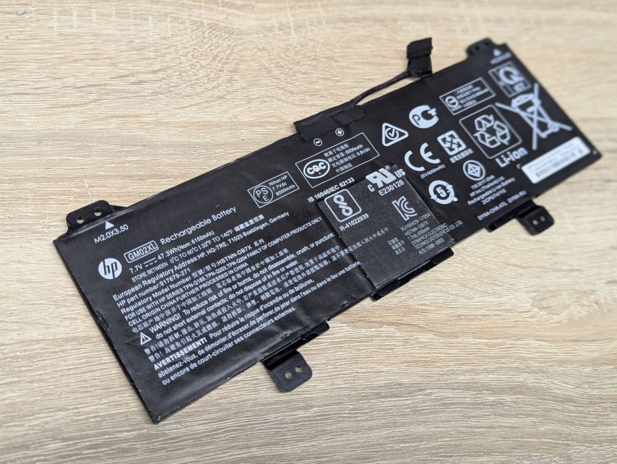 Б/В Оригінальна акумуляторна батарея HP GM02XL