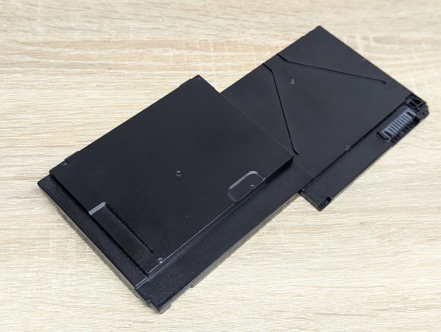 Б/В Оригінальна акумуляторна батарея HP SB03XL