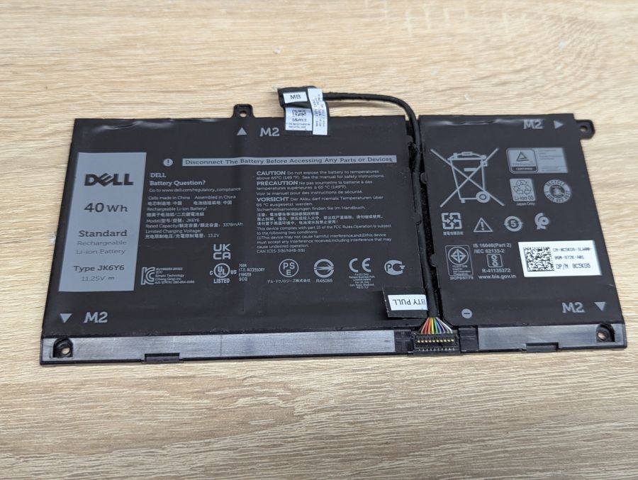 Б/В Оригінальна акумуляторна батарея Dell JK6Y6