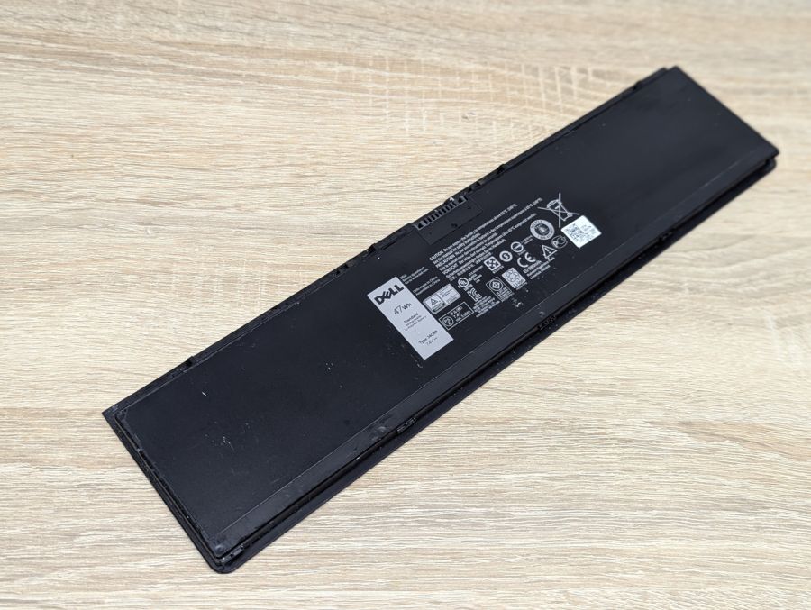 Б/В Оригінальна акумуляторна батарея Dell 34GKR