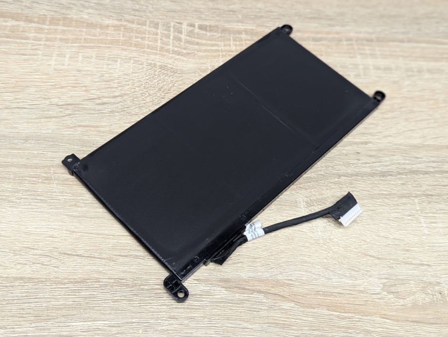 Б/В Оригінальна акумуляторна батарея Dell 51KD7