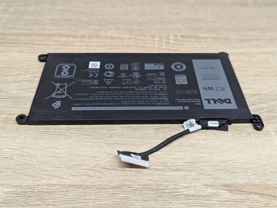 Б/В Оригінальна акумуляторна батарея Dell 51KD7