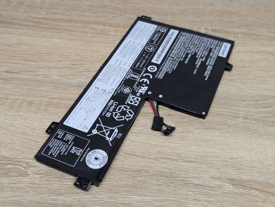 Б/В Акумуляторна батарея Lenovo L17M3PBO