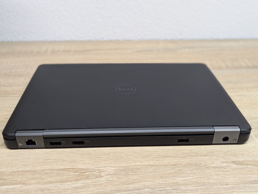 Ноутбук Б/В Dell Latitude E5250, Intel Core i5-5300U, DDR4 8GB, SSD 128GB, 12" HD