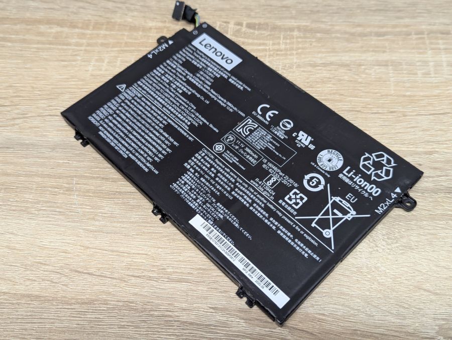 Б/В Акумуляторна батарея Lenovo L17C3P51