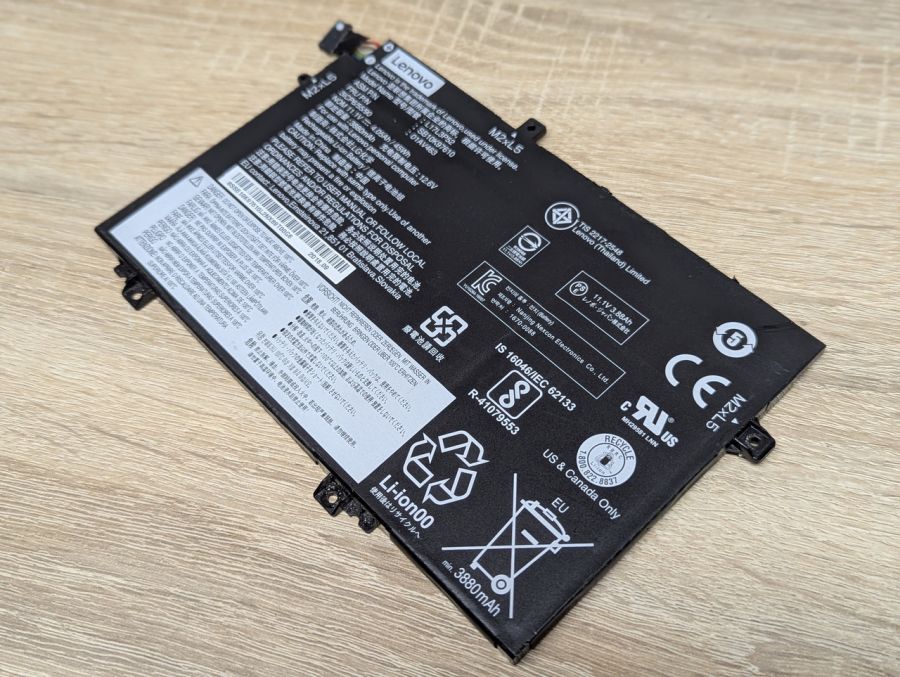 Б/В Акумуляторна батарея Lenovo L17L3P52