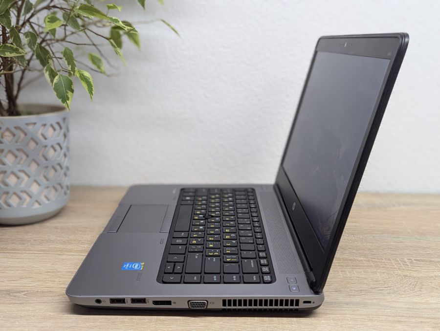Уцінка! Ноутбук Б/В HP ProBook 640 G1, Intel Core i5-4300M, DDR3 8 GB, SSD 128GB, 14" HD