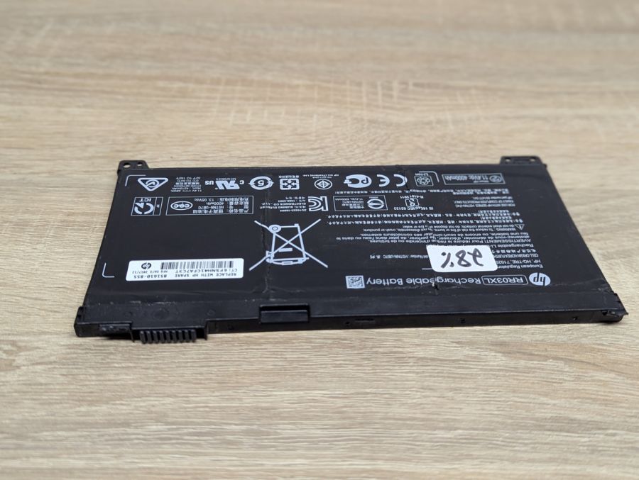 Б/В Оригінальна акумуляторна батарея HP RR03XL