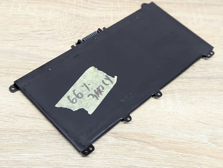 Б/В Оригінальна акумуляторна батарея HP HT03XL