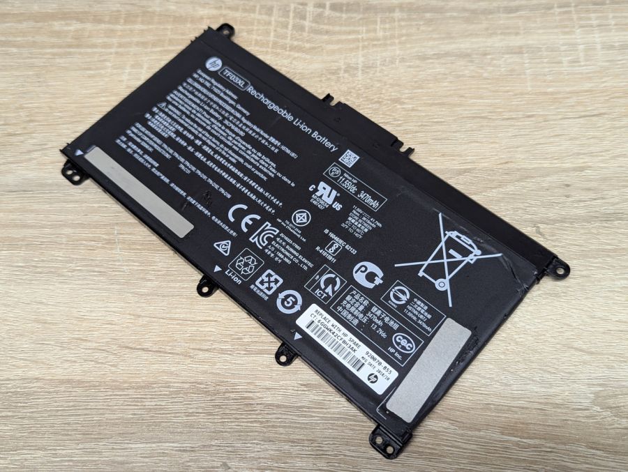 Б/В Оригінальна акумуляторна батарея HP TF03XL
