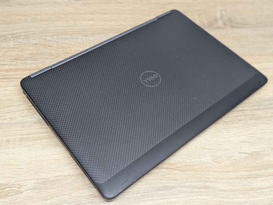 Ноутбук Б/В Dell Latitude E7270, Intel Core i7-6600U, DDR4 8 GB, SSD 256GB, 12" Full HD Сенсор